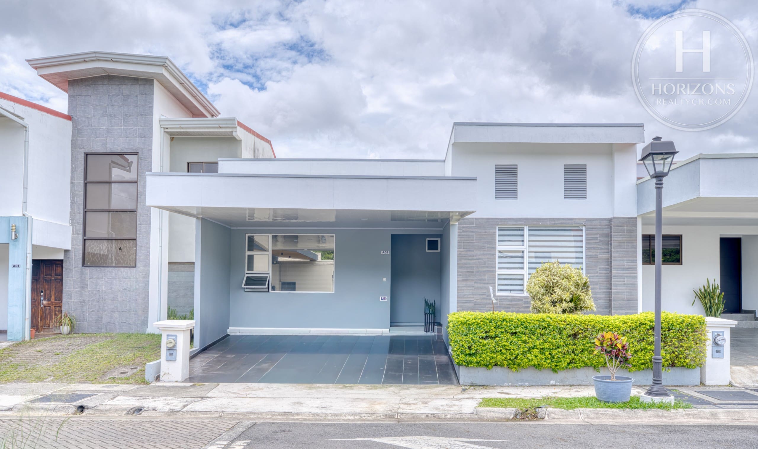 Se Vende Casa de una Planta en Curridabat Condominio Cedros del Este Ayarco Sur 3 Habitaciones NOJ1267OR