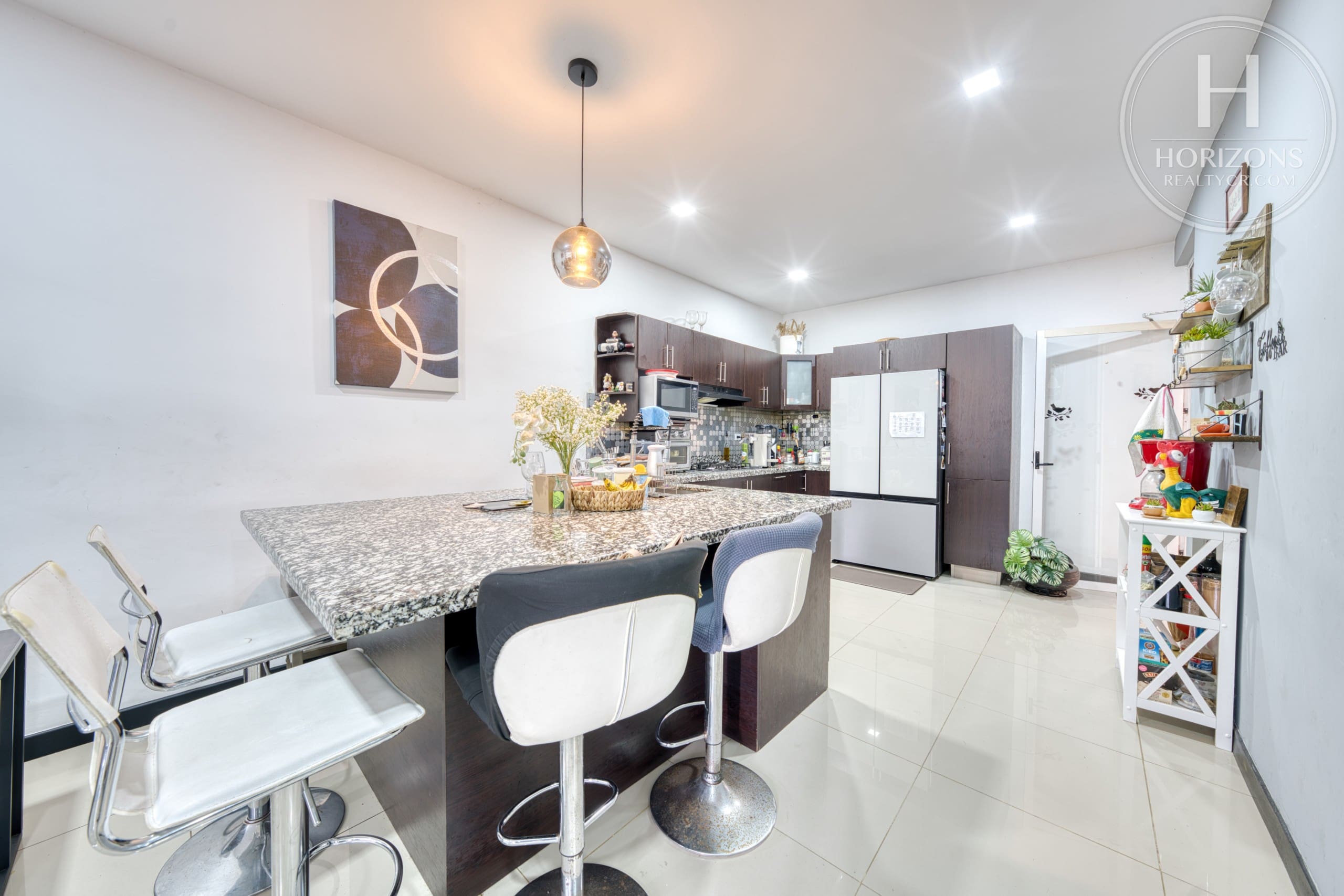 Se Vende Casa de una Planta en Curridabat Condominio Cedros del Este Ayarco Sur 3 Habitaciones NOJ1267OR