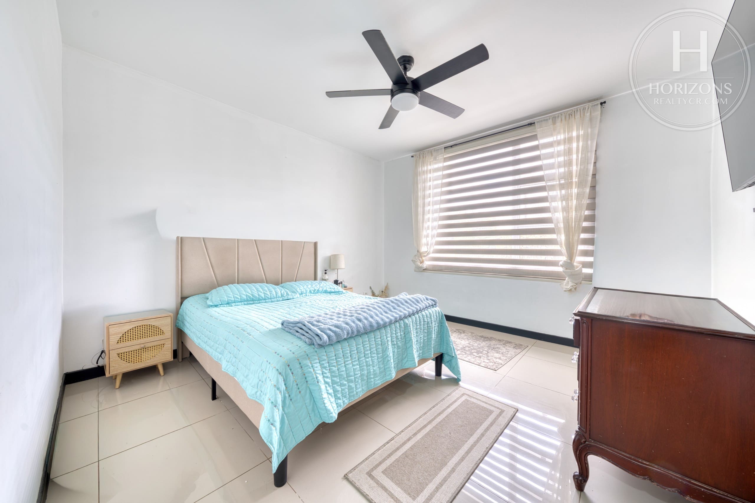 Se Vende Casa de una Planta en Curridabat Condominio Cedros del Este Ayarco Sur 3 Habitaciones NOJ1267OR