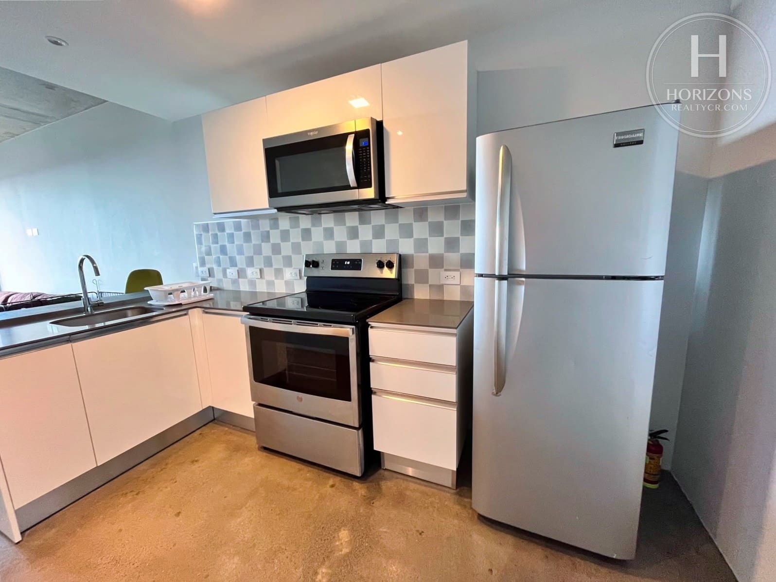Apartamento Amueblado En Torre Iconnia - vista interior