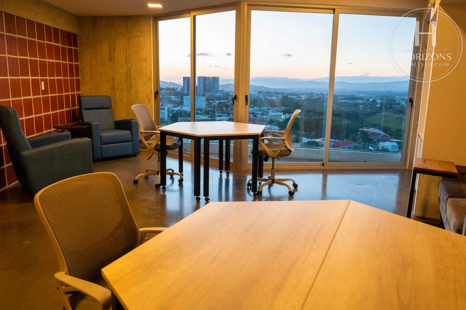 Apartamento Amueblado En Torre Iconnia - vista interior