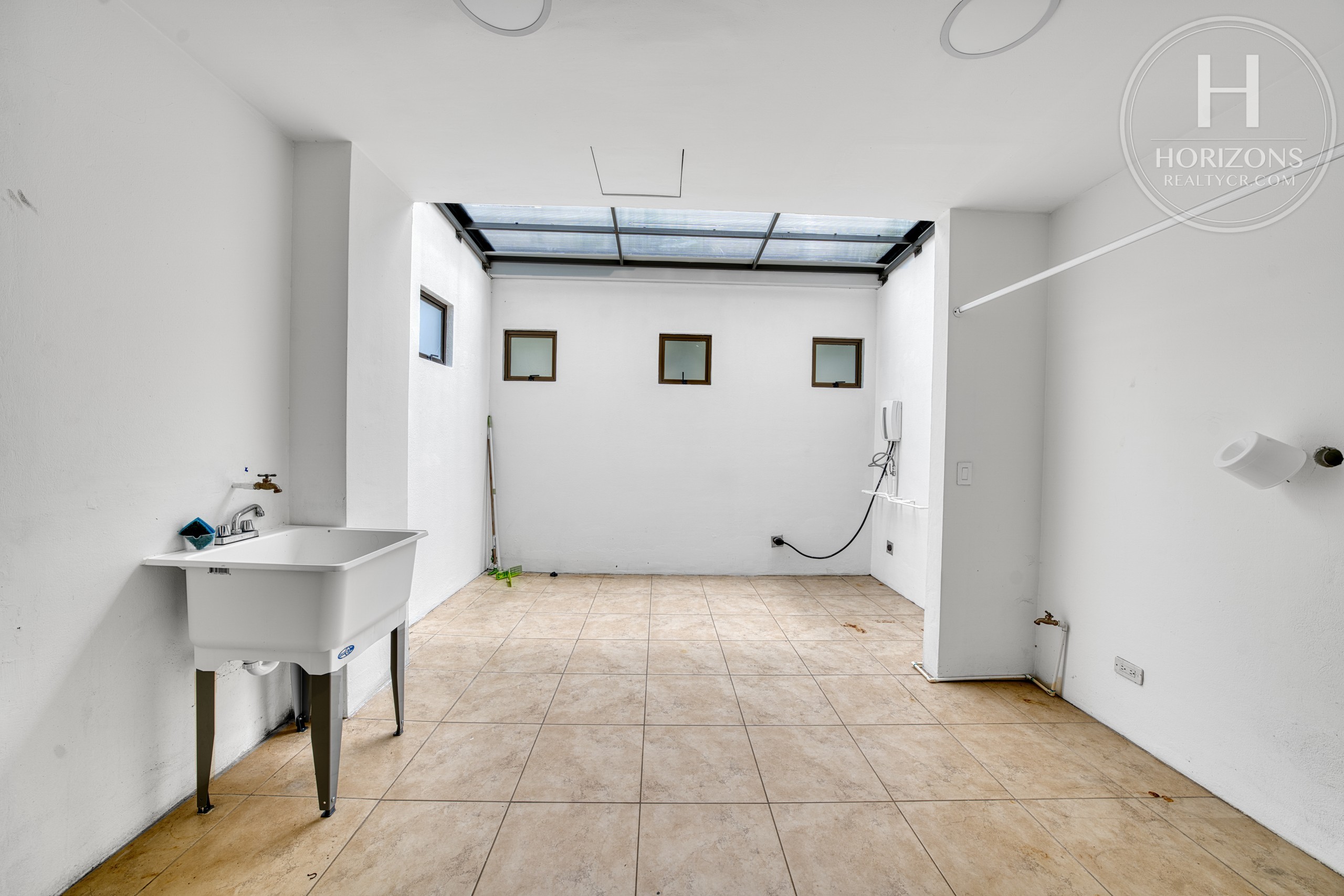 Condominio Santa Lucía NJA1459JB