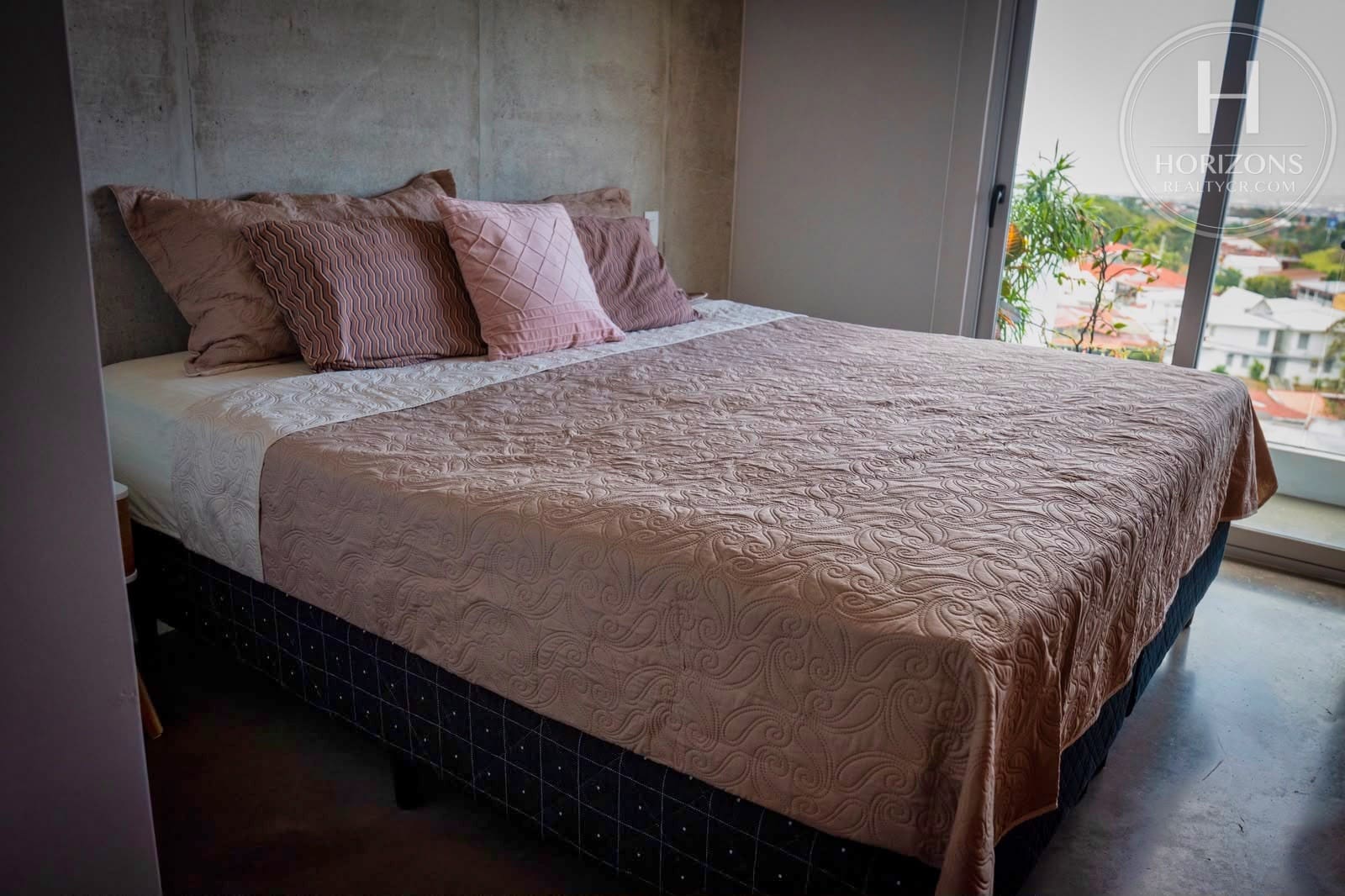 Apartamento Amueblado En Torre Iconnia NJA1461JB