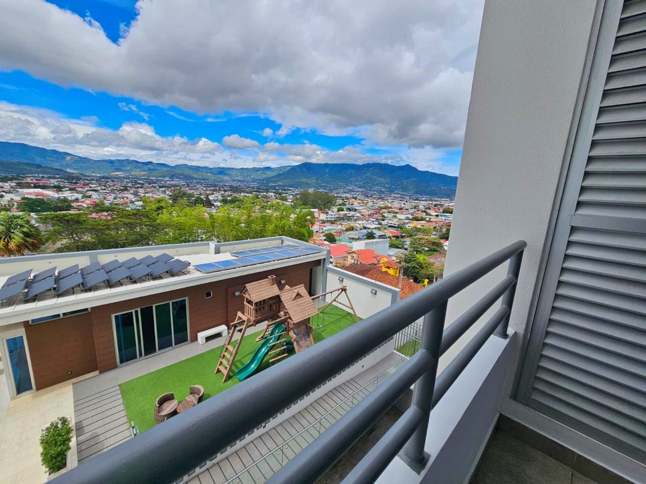 Alquiler Apartamento Torre Latitud Los Yoses | Horizons Realty