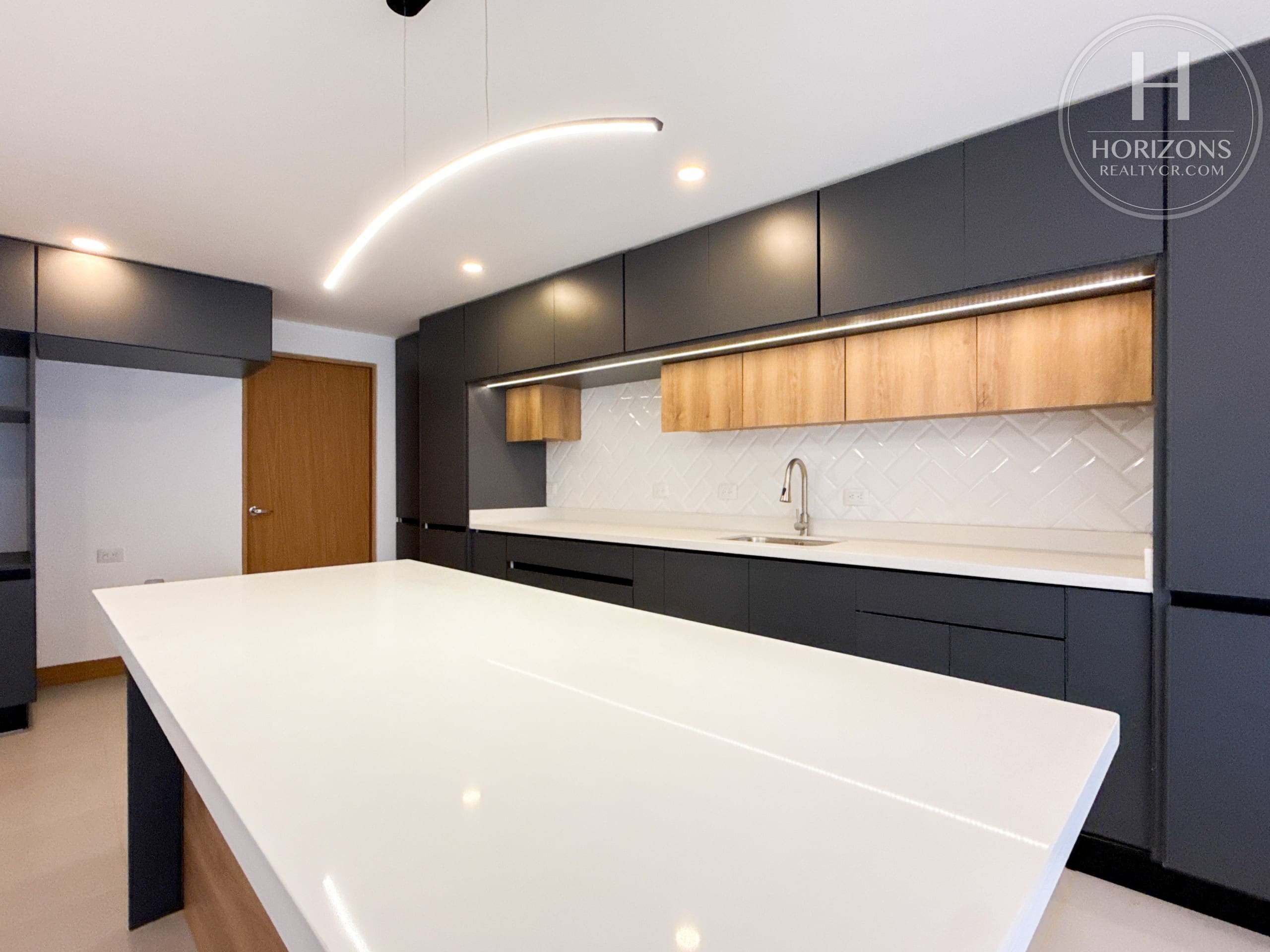 Casa En Venta Distrito San Juan | Horizons Realty