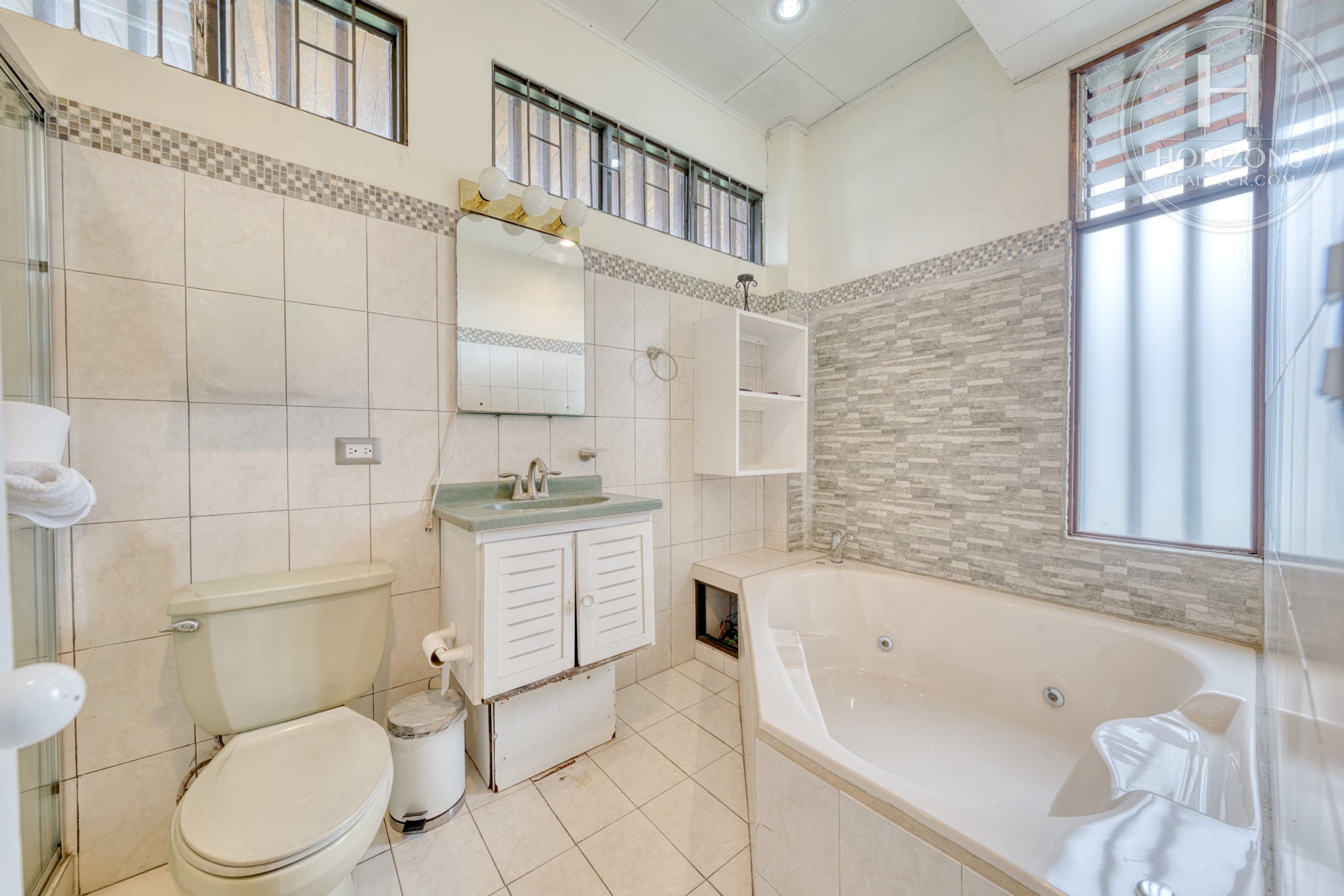 Casa En Venta Sabanilla Montes De Oca - NJA1441DM - exterior