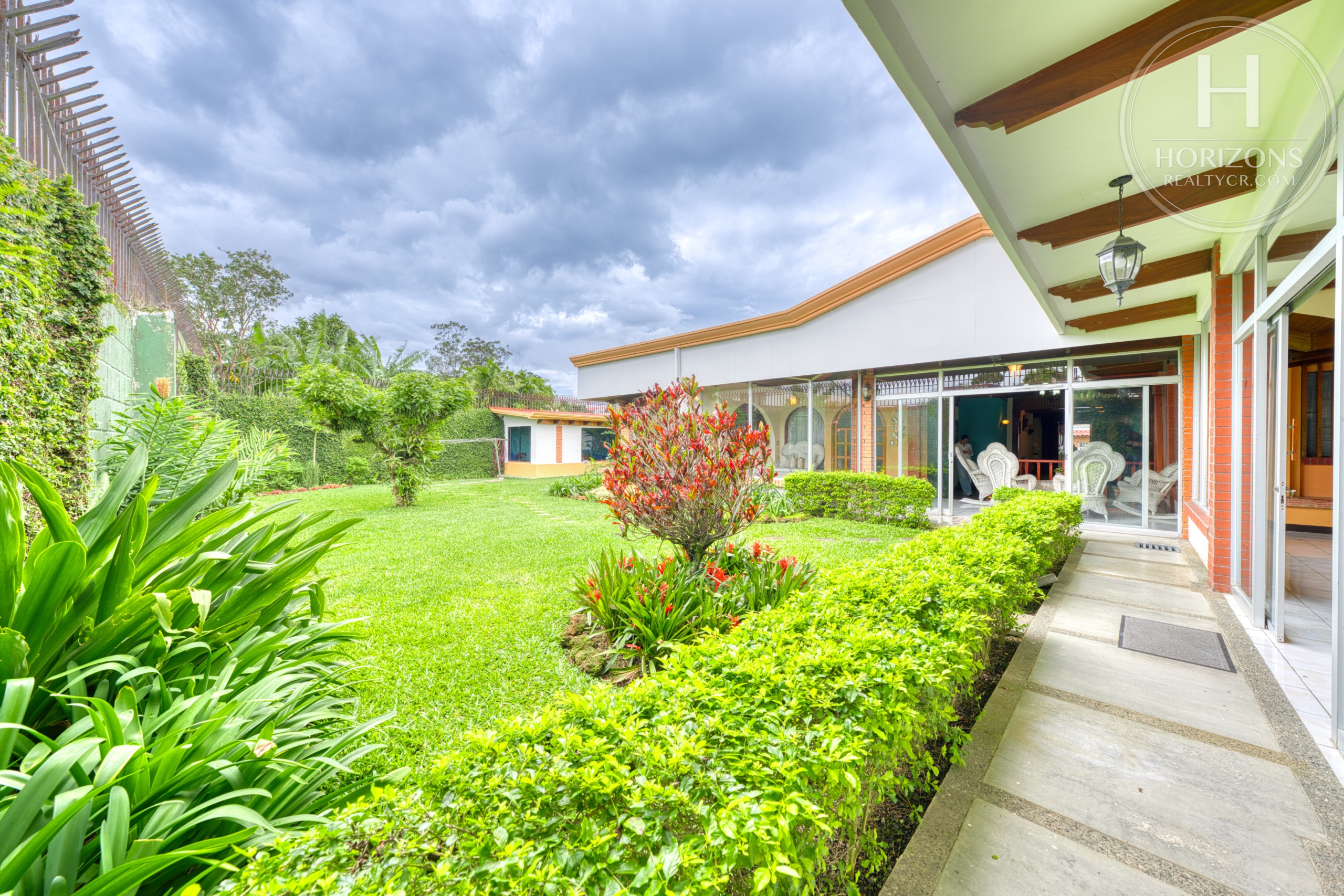 Casa En Venta Sabanilla Montes De Oca | Horizons Realty