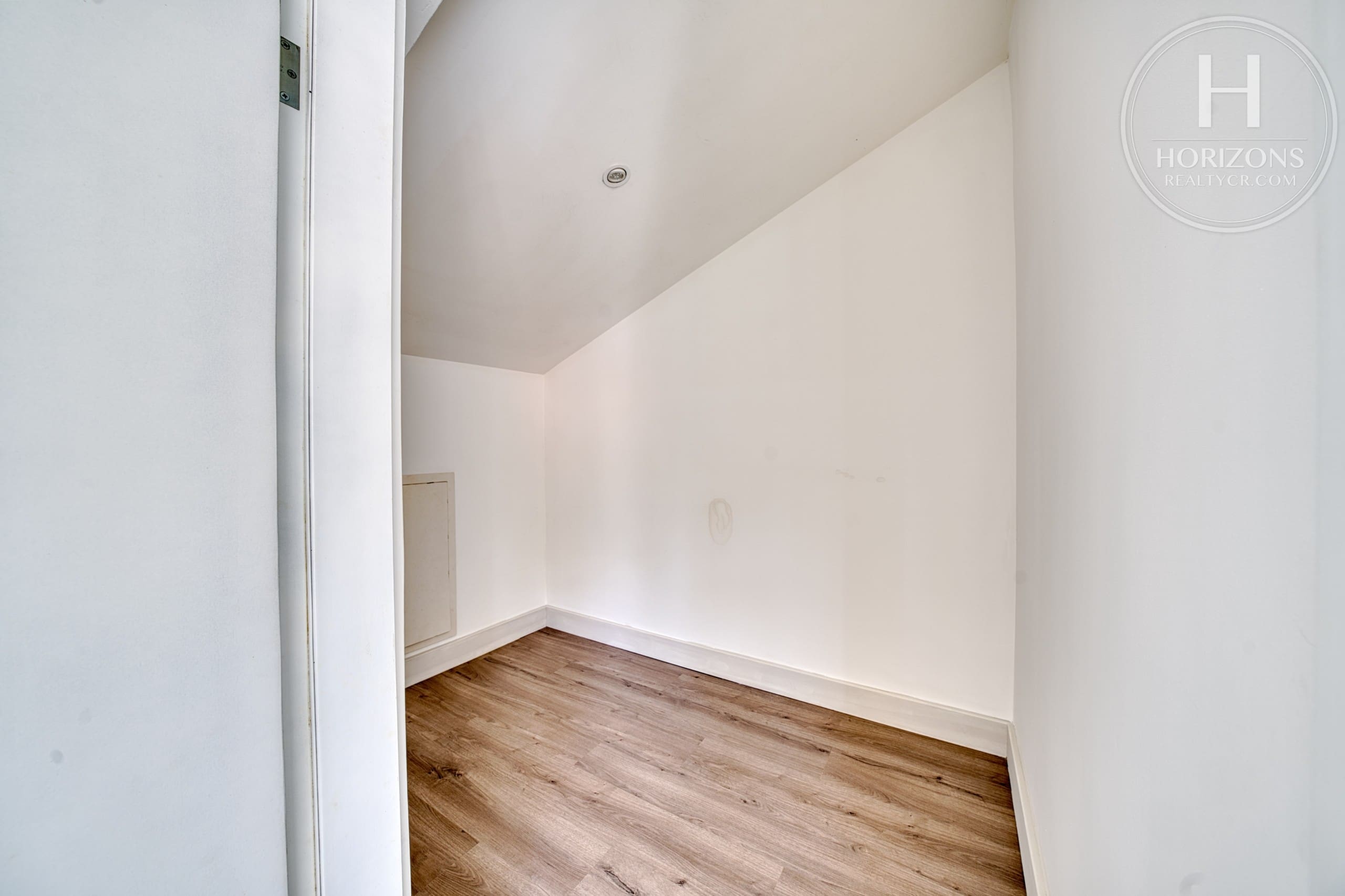 Bodega del tercer nivel – Casa en Condominio Vistas de Escazú, San Rafael de Escazú | Horizons Realty