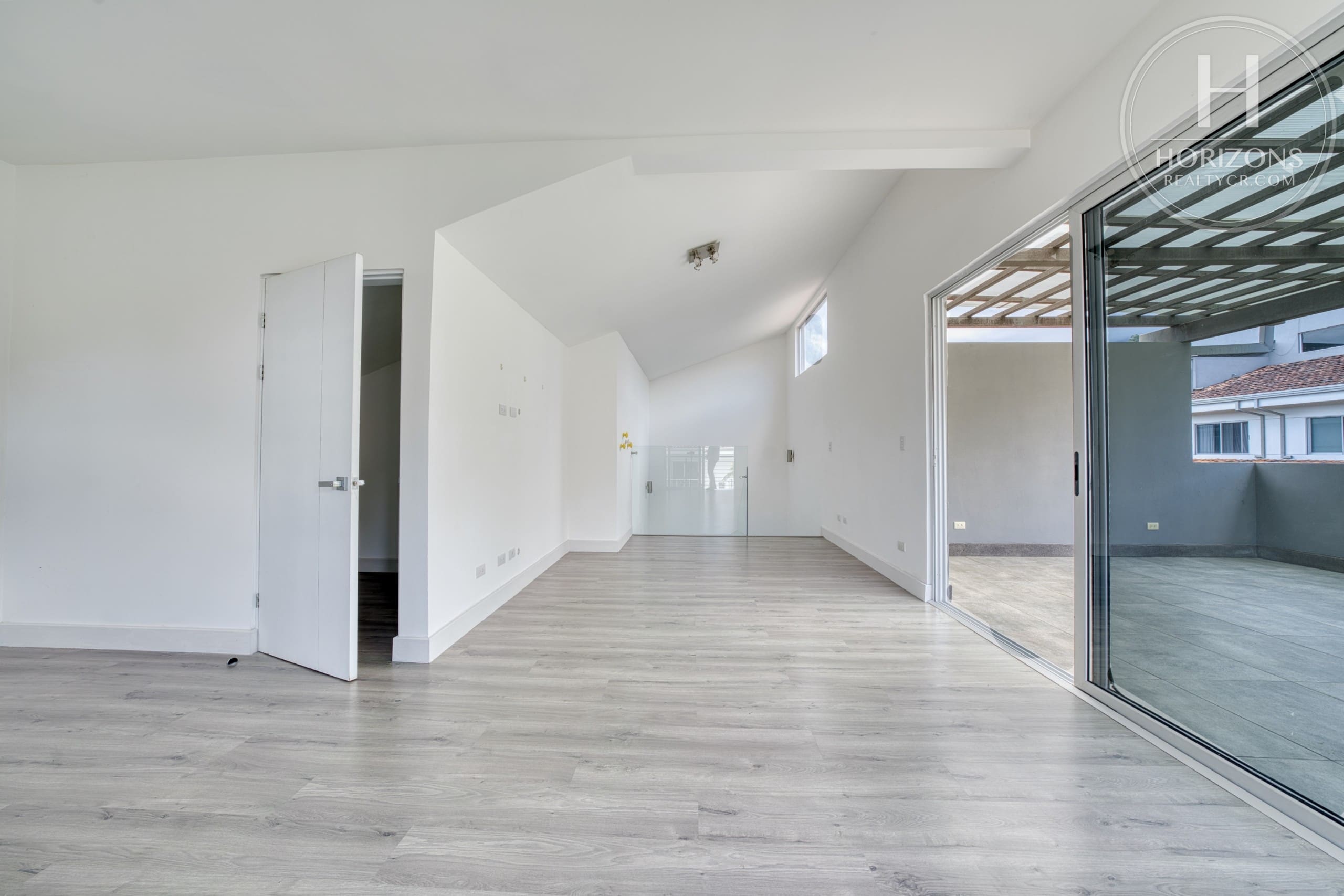 Cuarta habitación en el tercer nivel – Casa en Condominio Vistas de Escazú, San Rafael de Escazú | Horizons Realty