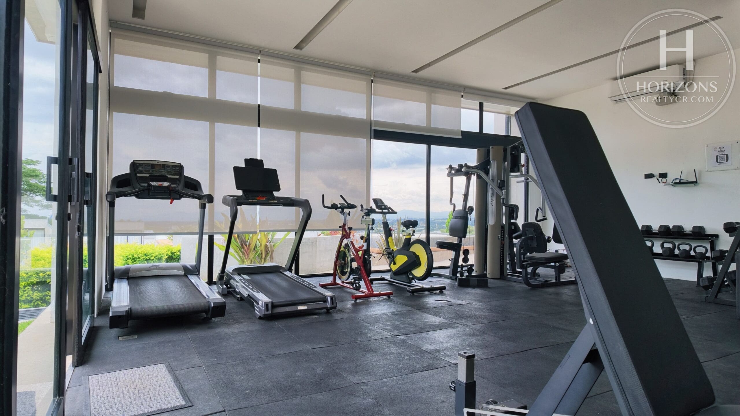 Gimnasio del condominio – Casa en Condominio Bali, Guachipelín de Escazú | Horizons Realty