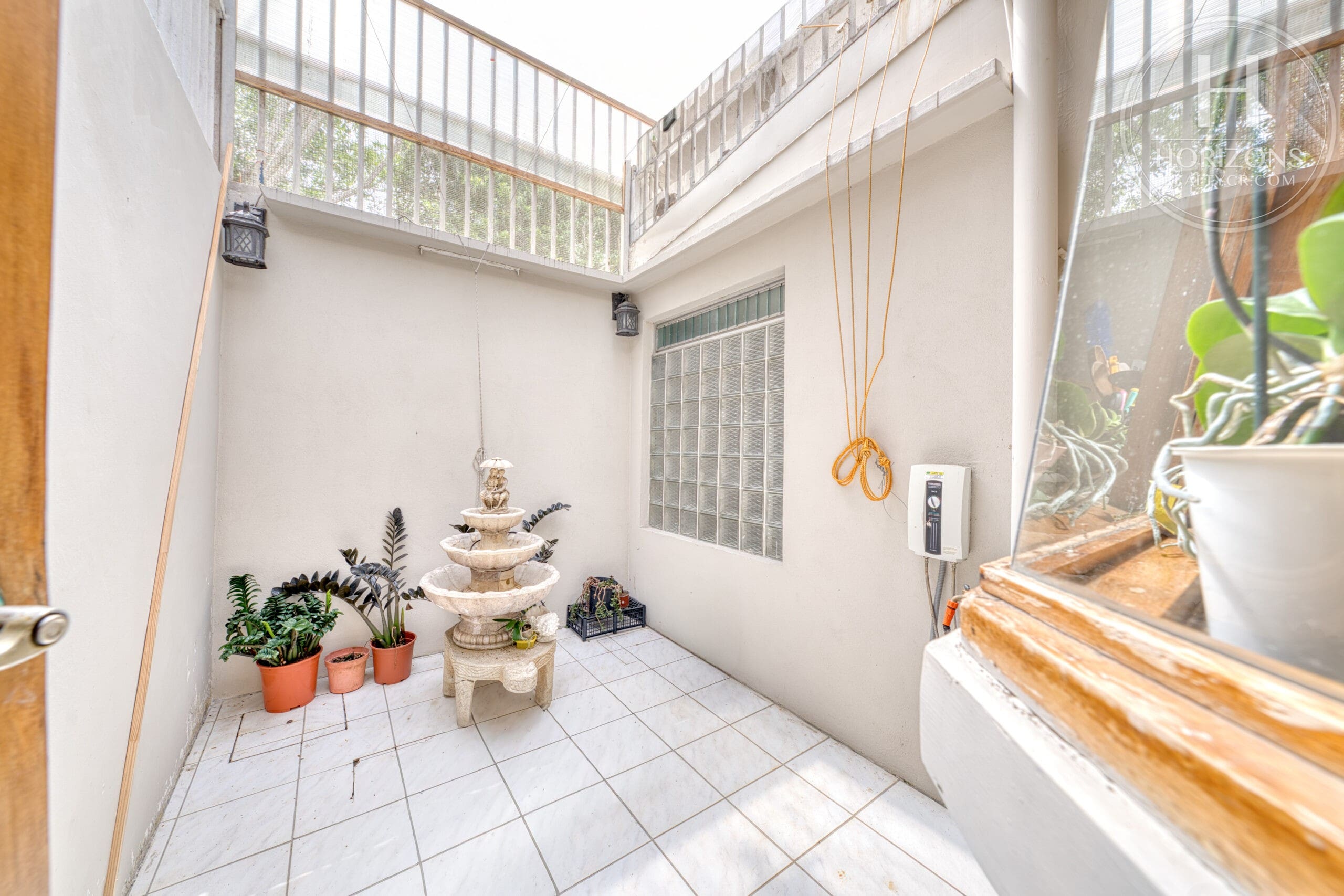 Casa de una planta en Los Yoses Sur - patio interno