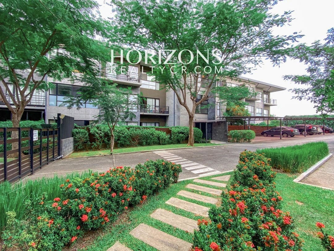 Se Alquila Apartamento De 1 Habitación Condominio Azura Flats Piedades De Santa Ana Mas Patio Privado Njv01