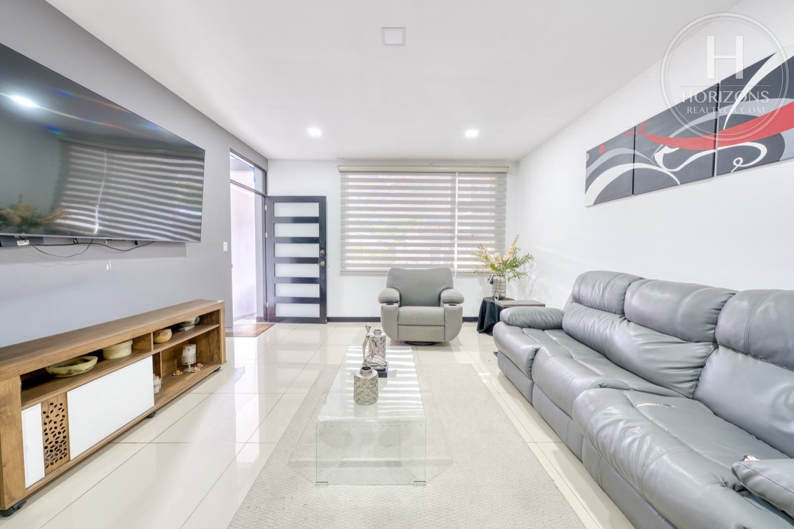 Casa en venta Condominio Cedros del Este Curridabat - sala