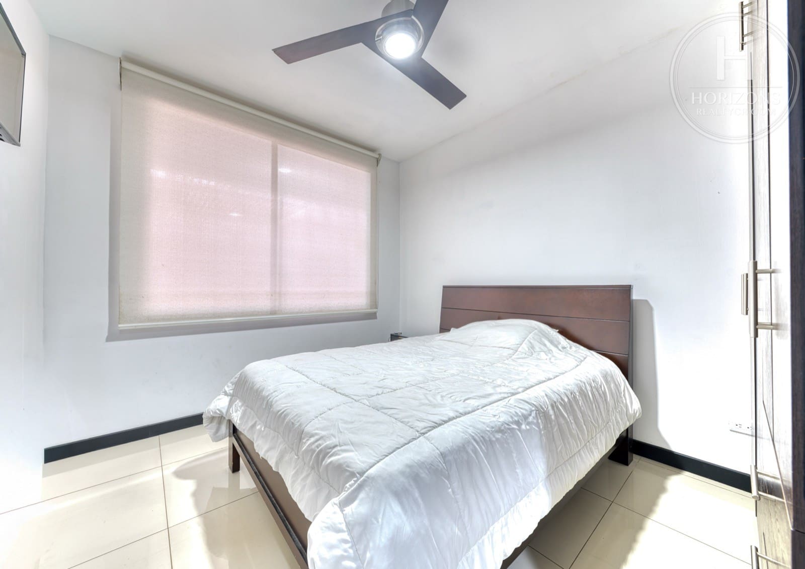 Casa en venta Condominio Cedros del Este Curridabat - habitación