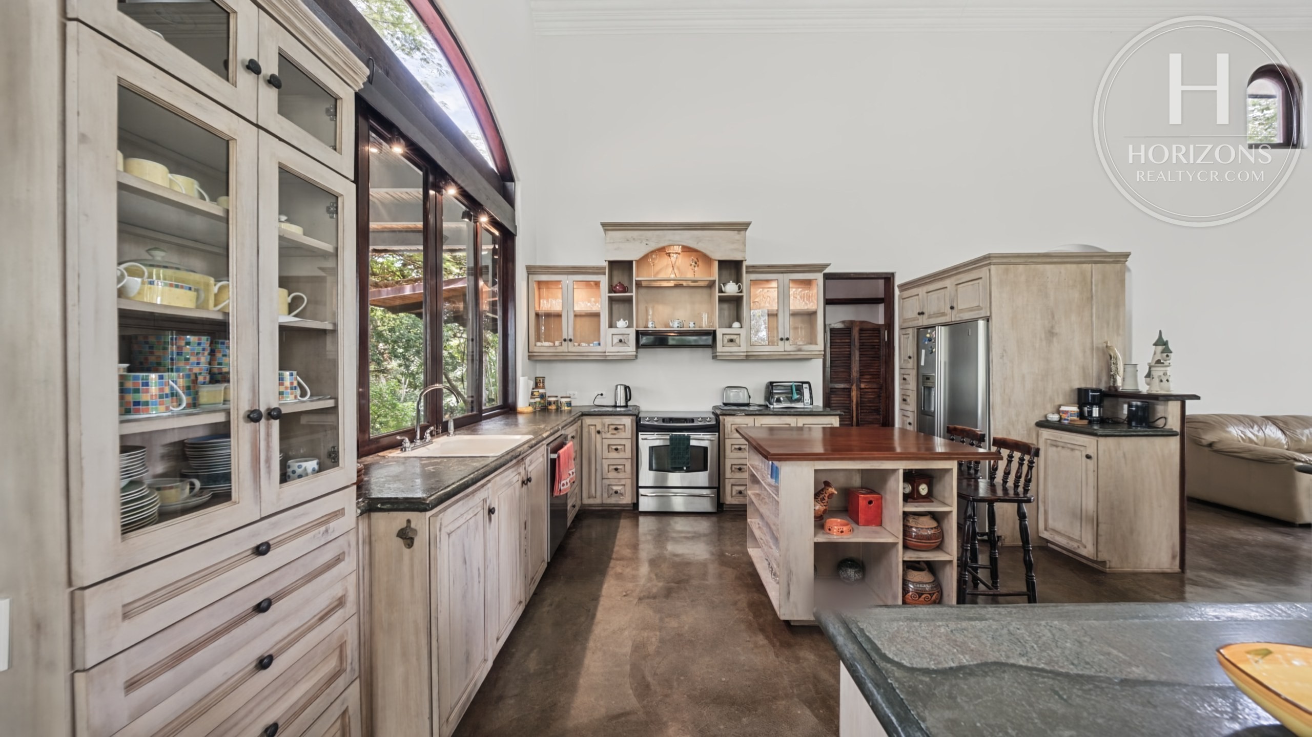 Casa En Venta En San Rafael De Alajuela | Horizons Realty