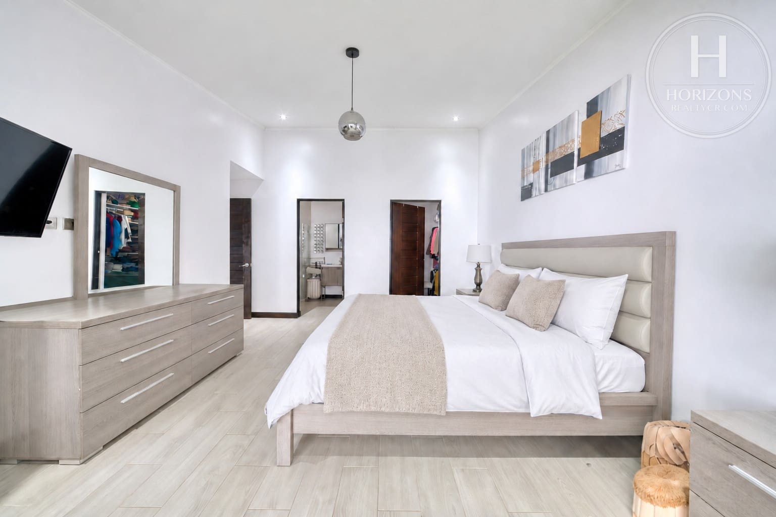 Residencial Altadena | Horizons Realty