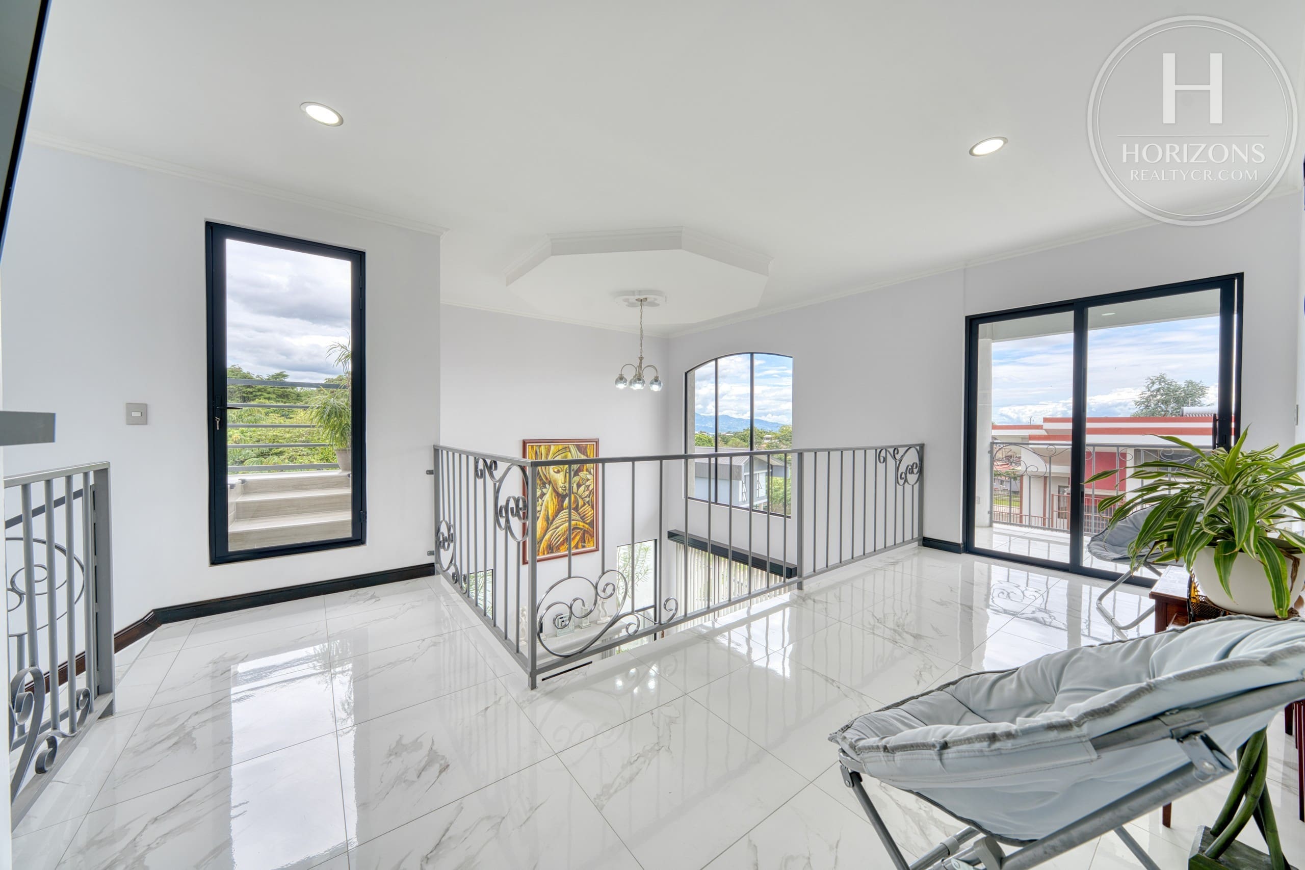 Residencial Altadena | Horizons Realty